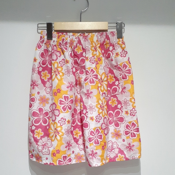 Vintage Floral Print Shorts - Picture 3 of 4